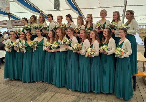 Unsere Festdamen Unsere Festdamen